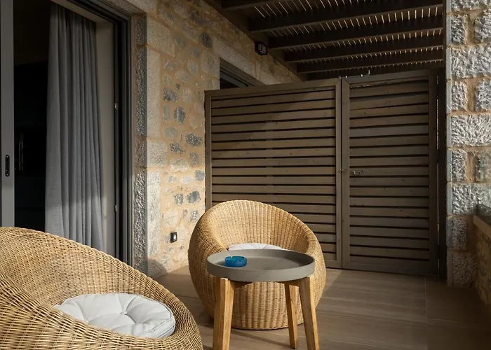 Linari بيت للعطل *