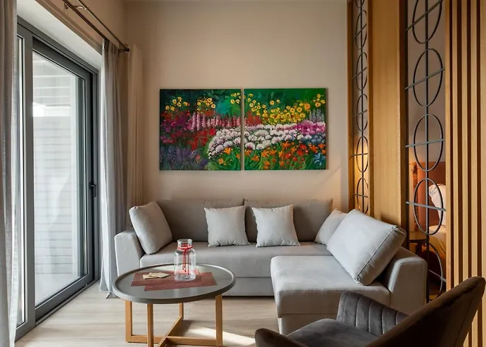 Linari بيت للعطل