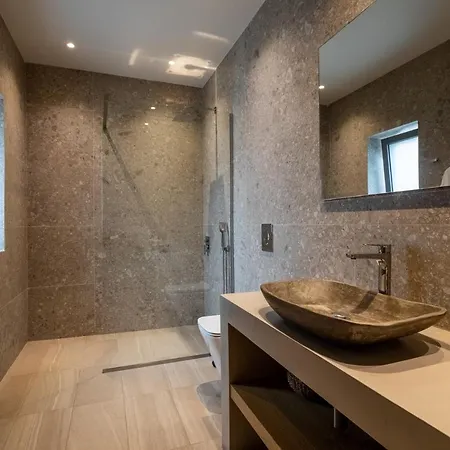 Linari Dom wakacyjny *