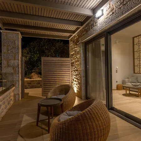 Tatil Evi Linari Stoúpa