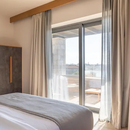 Linari Ferienhaus Stoúpa